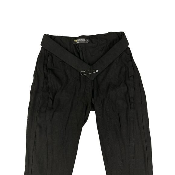 Finesse - Ribbed V Waist Pants in Black - Picture 2 of 4
